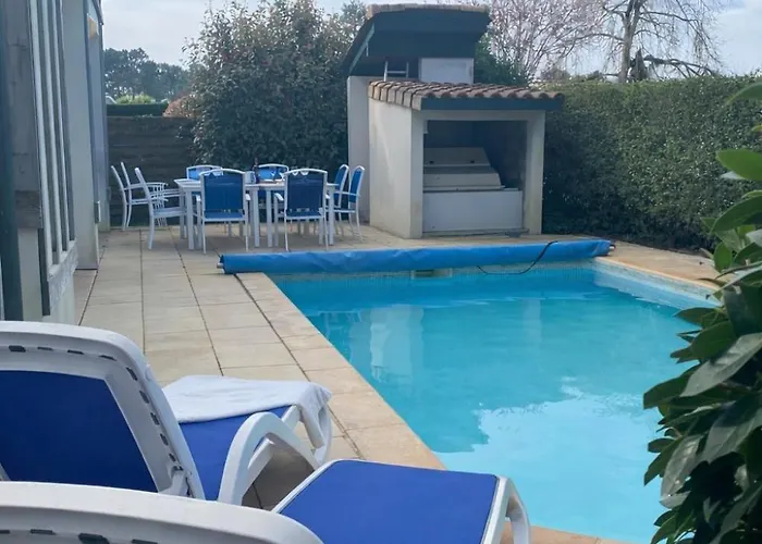 Maison Avec Piscine Du Golf De Casa de Férias *