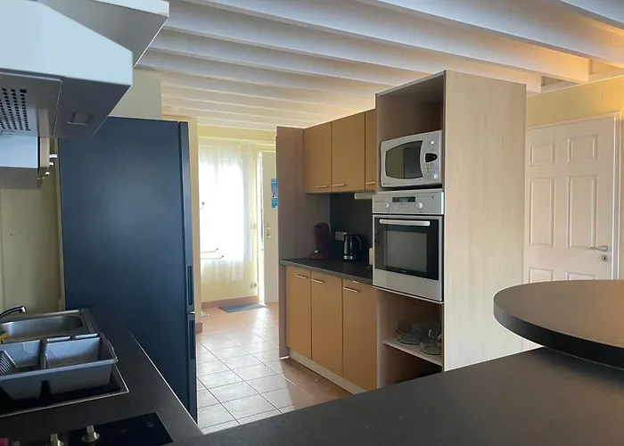 Casa de Férias Maison Avec Piscine Du Golf De *